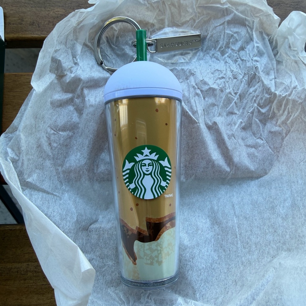 Starbucks Keychain - Picture 6 of 6